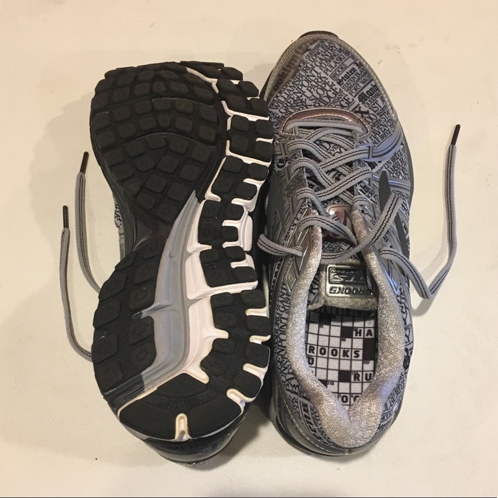 Brooks Gray Lady Adrenaline GTS 17 NYC Sneaker